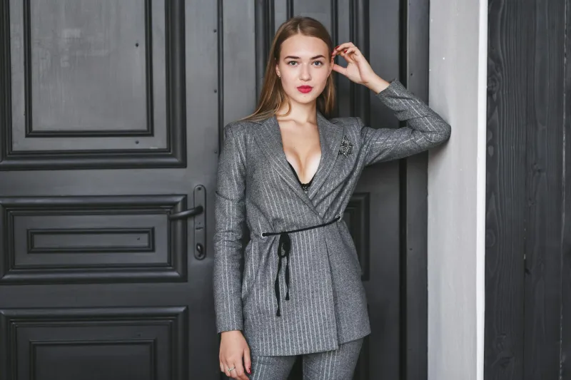 Dark Academia Meets Corporate Revenge: How America Fell in Love with Looking Intimidatingly Chic